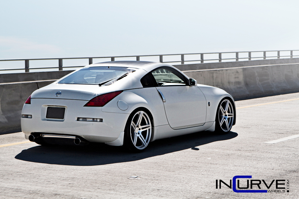 Incurve Wheels IC-S5 Silver on Nissan 350Z